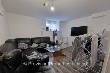 6 bed house, Royal Park Avenue, Hyde Park, Leeds, LS61EZ - Image 5
