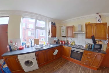 5 bed house, Manor Drive, Hyde Park, Leeds, LS61DD - Image 5