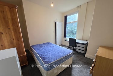6 bed house, Providence Avenue, Rampart Road, Leeds, LS62HN - Image 9