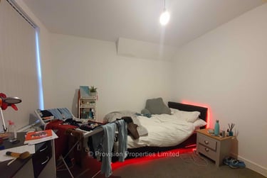 8 bed house, Brudenell Road, Hyde Park, Leeds, LS61EE - Image 4