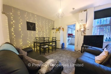 6 bed house, Mayville Place, Burley, Leeds, LS61NE - Image 1