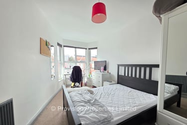 6 bed house, Manor Drive, Hyde Park, Leeds, LS61DD - Image 3