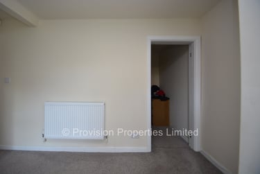 1 bed flat, Cliff Road, Rampart Road, Leeds, LS62ET - Image 5