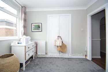 2 bed flat, Foxhill Court, Adel, Leeds, LS165PN - Image 11