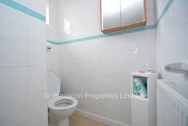 2 bed flat, Foxhill Court, Adel, Leeds, LS165PN - Image 13