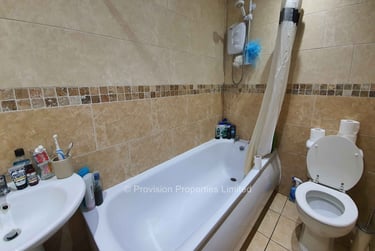 4 bed house, Harold Mount, Hyde Park, Leeds, LS61PW - Image 6