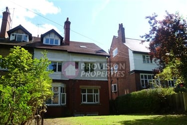 6 bed house, North Grange Mount, Headingley, Leeds, LS62BY - Image 1