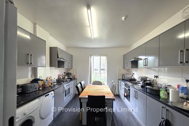 9 bed house, Cardigan Road, Headingley, Leeds, LS63BJ - Image 4