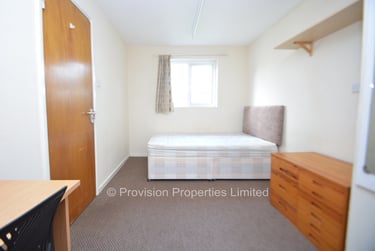 4 bed house, Well Close Rise, Woodhouse, Leeds, LS29ET - Image 7