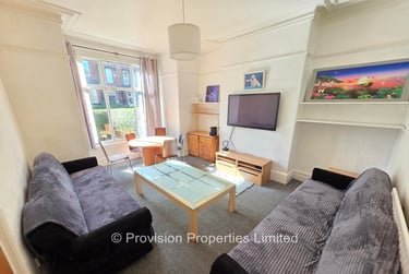 8 bed house, Brudenell Avenue, Hyde Park, Leeds, LS61HD - Image 1