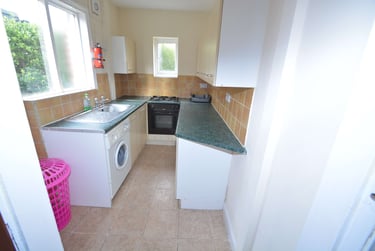 3 bed house, Brudenell Road, Hyde Park, Leeds, LS61LS - Image 3