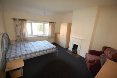 3 bed house, Brudenell Road, Hyde Park, Leeds, LS61LS - Image 4