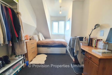 5 bed house, Cardigan Lane, Hyde Park, Leeds, LS61DX - Image 4