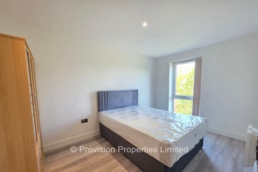 3 bed flat, Holborn Central, Rampart Road, Leeds, LS62NA - Image 6