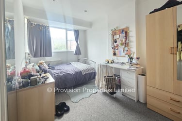 4 bed house, Kelso Gardens, Hyde Park, Leeds, LS29PS - Image 4