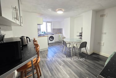 6 bed house, Richmond Avenue, Headingley, Leeds, LS61BZ - Image 3