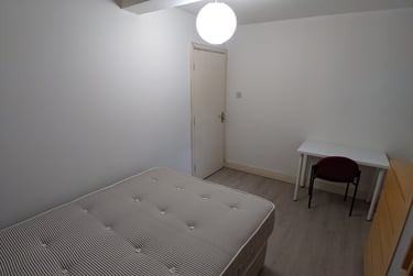 1 bed flat, Swinton Grove, Ardwick, Manchester, M130EU - Image 5