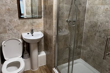 2 bed flat, 208 Plymouth Grove, Ardwick, Manchester, M130AS - Image 8