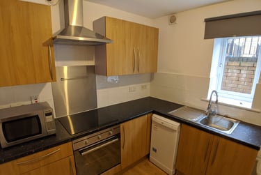 3 bed flat, Mitford Road, Fallowfield, Manchester, M146NT - Image 8