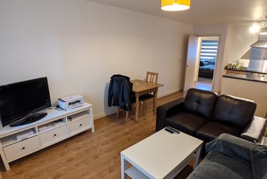 2 bed flat, Denmark Road, Rusholme, Manchester, M156AZ - Image 9