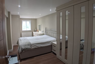 1 bed flat, Oxford Road, Chorlton on Medlock, Manchester, M17DU - Image 4