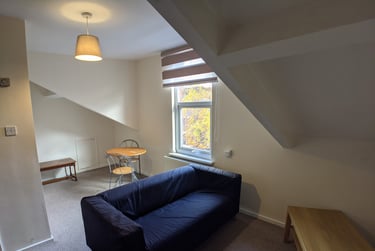 2 bed flat, Clyde Road, West Didsbury, Manchester, M202JN - Image 4