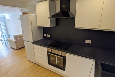 1 bed flat, Oxford Road, Chorlton on Medlock, Manchester, M17DU - Image 8