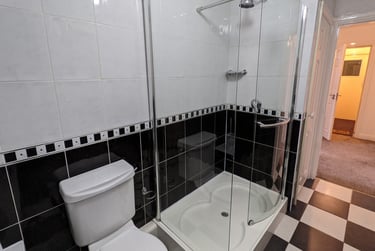 3 bed flat, Plymouth Grove, Ardwick, Manchester, M130AS - Image 4
