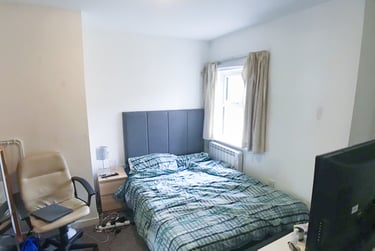 3 bed flat, Alan Road, Withington, Manchester, M204WG - Image 1