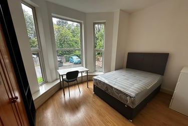 1 bed flat, Derby Road, Fallowfield, Manchester, M146UW - Image 6
