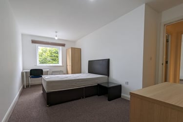 2 bed flat, Denmark Road, Rusholme, Manchester, M156AZ - Image 5
