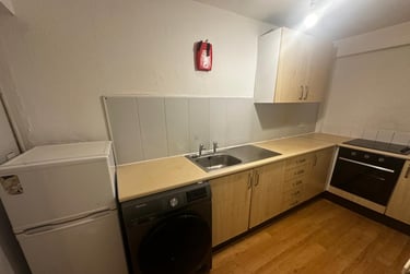 1 bed flat, Swinton Grove, Ardwick, Manchester, M130EU - Image 5