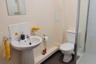 Deluxe Student Studio at St Georges Tower, 1b St Georges Way, City Centre, Leicester, LE11SH - Image 8