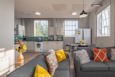 Standard Ensuite - Image 2