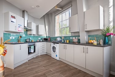 Standard Ensuite - Image 3