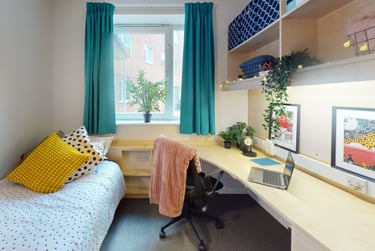 Ensuite Plus at Broadgate Park, Turnpike Lane, Beeston, Nottingham, NG92RX - Image 3