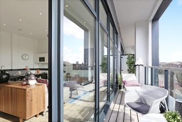 Duplex En-suite at YourTribe Deptford, 82-84 Childers Street, Deptford, London, SE85FS - Image 1