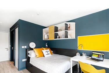 Classic Ensuite - Image 1