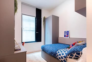 Standard En Suite - Image 1