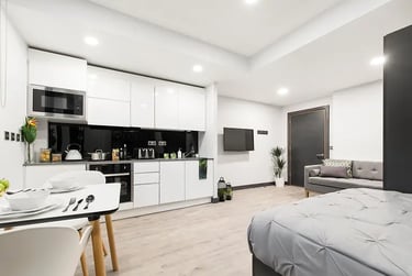 Premium Studio - Image 2