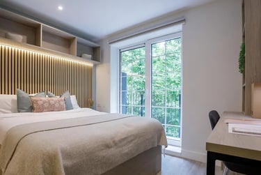 Deluxe Studio at Rothesay House, 17 Hinton Road, City Centre, Bournemouth, BH12EE - Image 9