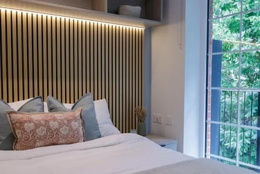 Deluxe Studio at Rothesay House, 17 Hinton Road, City Centre, Bournemouth, BH12EE - Image 1