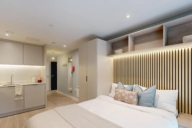 Deluxe Studio at Rothesay House, 17 Hinton Road, City Centre, Bournemouth, BH12EE - Image 2