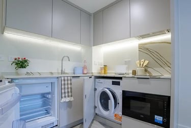 Premium Studio at Rothesay House, 17 Hinton Road, City Centre, Bournemouth, BH12EE - Image 8