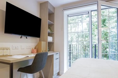 Premium Studio at Rothesay House, 17 Hinton Road, City Centre, Bournemouth, BH12EE - Image 10
