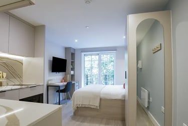 Premium Studio at Rothesay House, 17 Hinton Road, City Centre, Bournemouth, BH12EE - Image 12