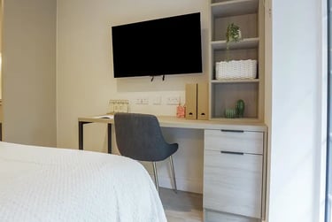 Premium Studio at Rothesay House, 17 Hinton Road, City Centre, Bournemouth, BH12EE - Image 13