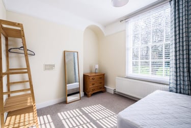 5 bed flat, Castle Street, Wincheap, Kent, CT12PY - Image 4