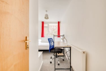 5 bed house, St Dunstans Close, St Stephens, Kent, CT28LP - Image 11