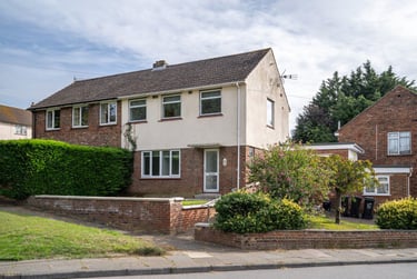 6 bed house, Kent Avenue, Christchurch, Kent, CT11RR - Image 1
